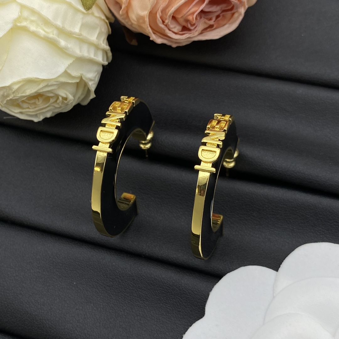 Fendi New-Arrival Logo Stud Earrings view