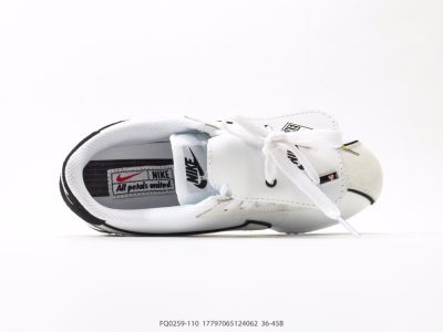 Nike Classic Cortez White Natural view 3