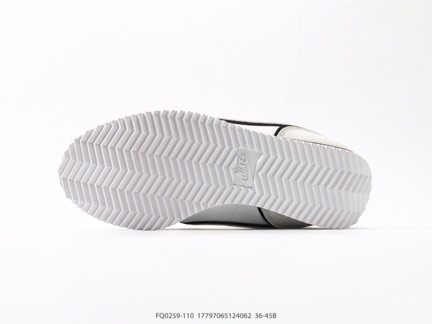 Nike Classic Cortez White Natural view