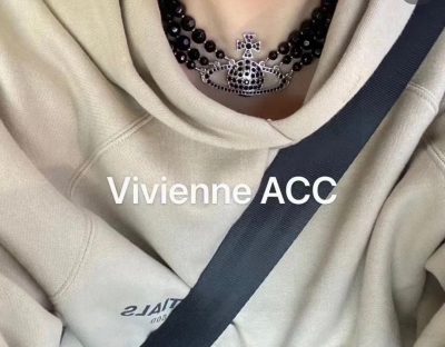 Vivienne Westwood Classic Saturn Crystal Necklace view 4