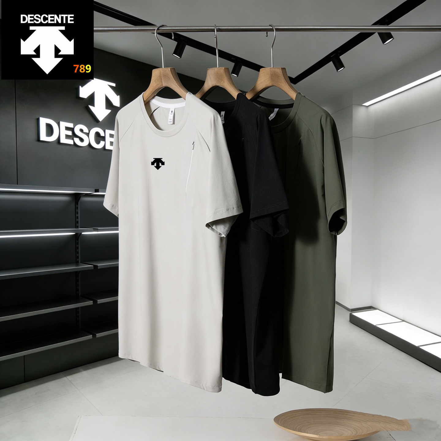 Descente 2026 Ice-Silk Seamless Short-Sleeve Tee view
