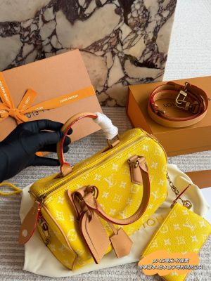 Louis Vuitton Speedy P209 NIGO Monogram Cherry Blossom Bag view 2