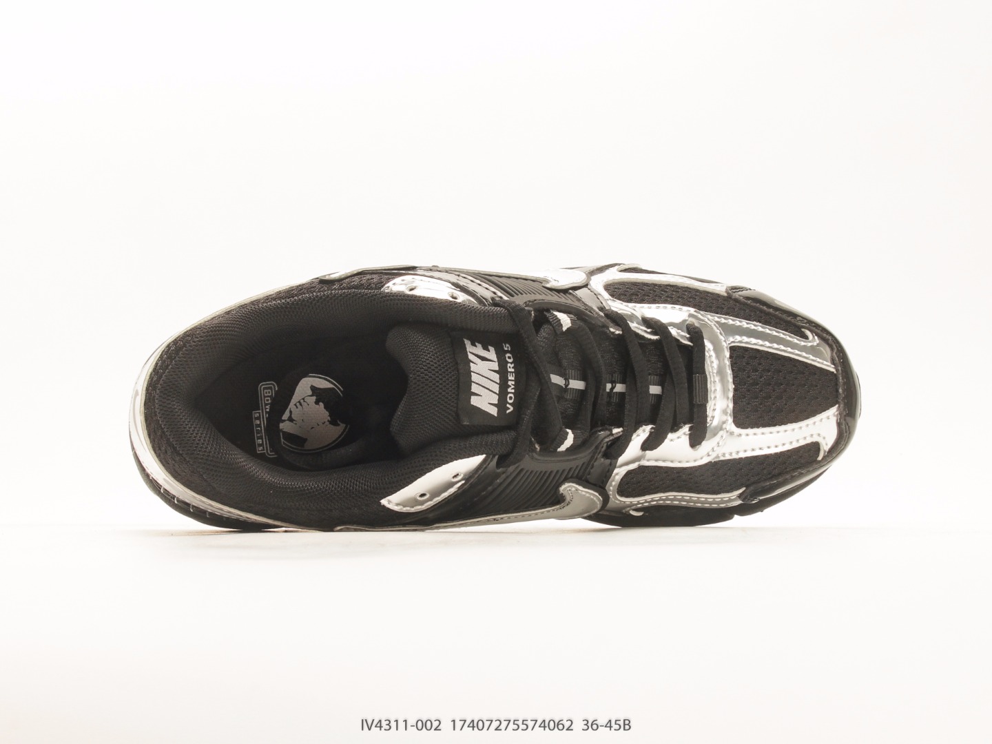 Nike Zoom Vomero 5 Retro Running Shoe view