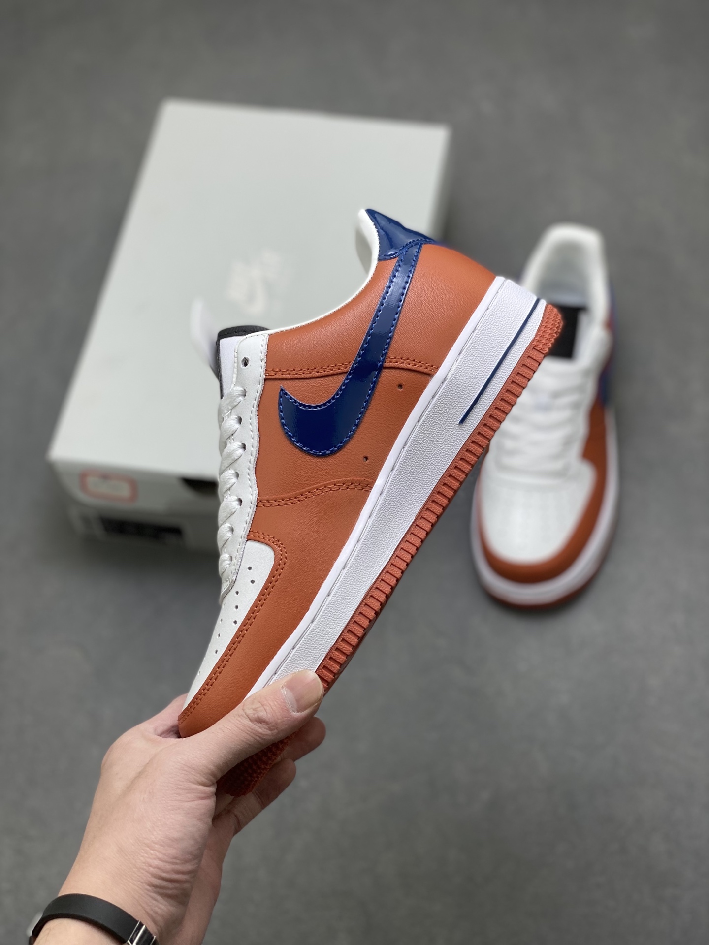 Nike Air Force 1 07 Low White Burnt Orange Blue view