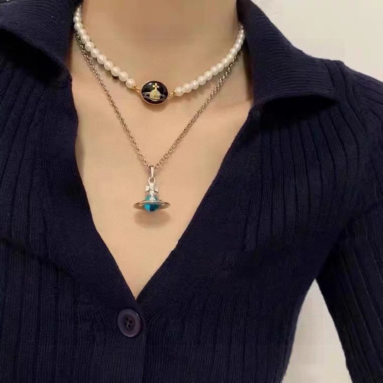 Vivienne Westwood Large Saturn Necklace view