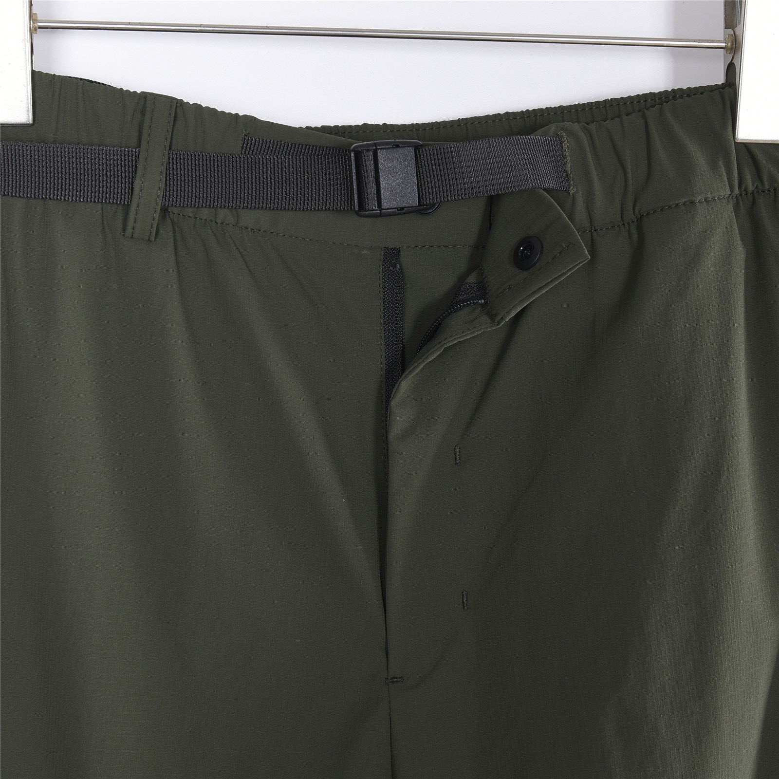 Descente Urban Cycling Woven Quick-Dry Shorts Olive view