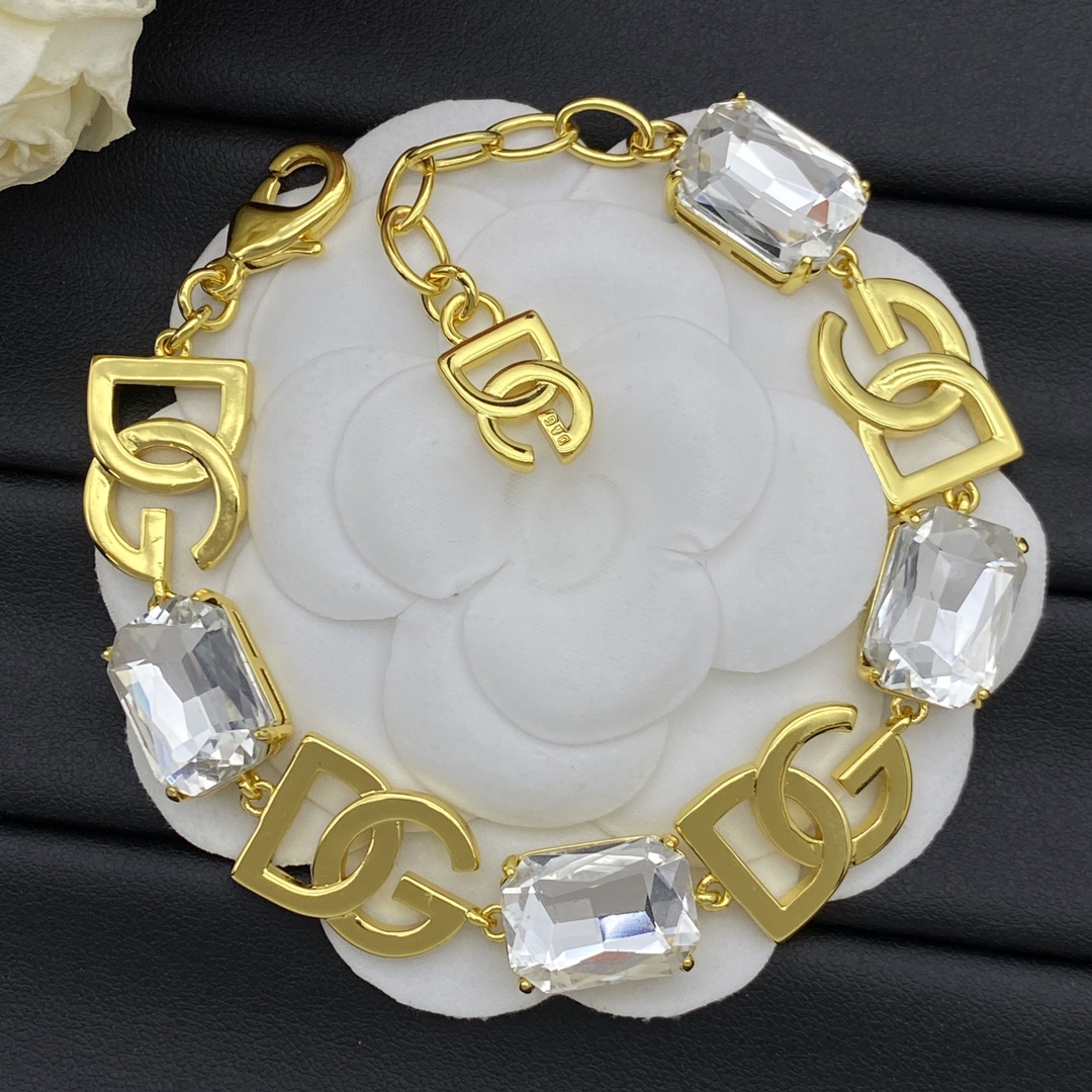 Dolce & Gabbana DG Bracelet and Necklace Gift Set view