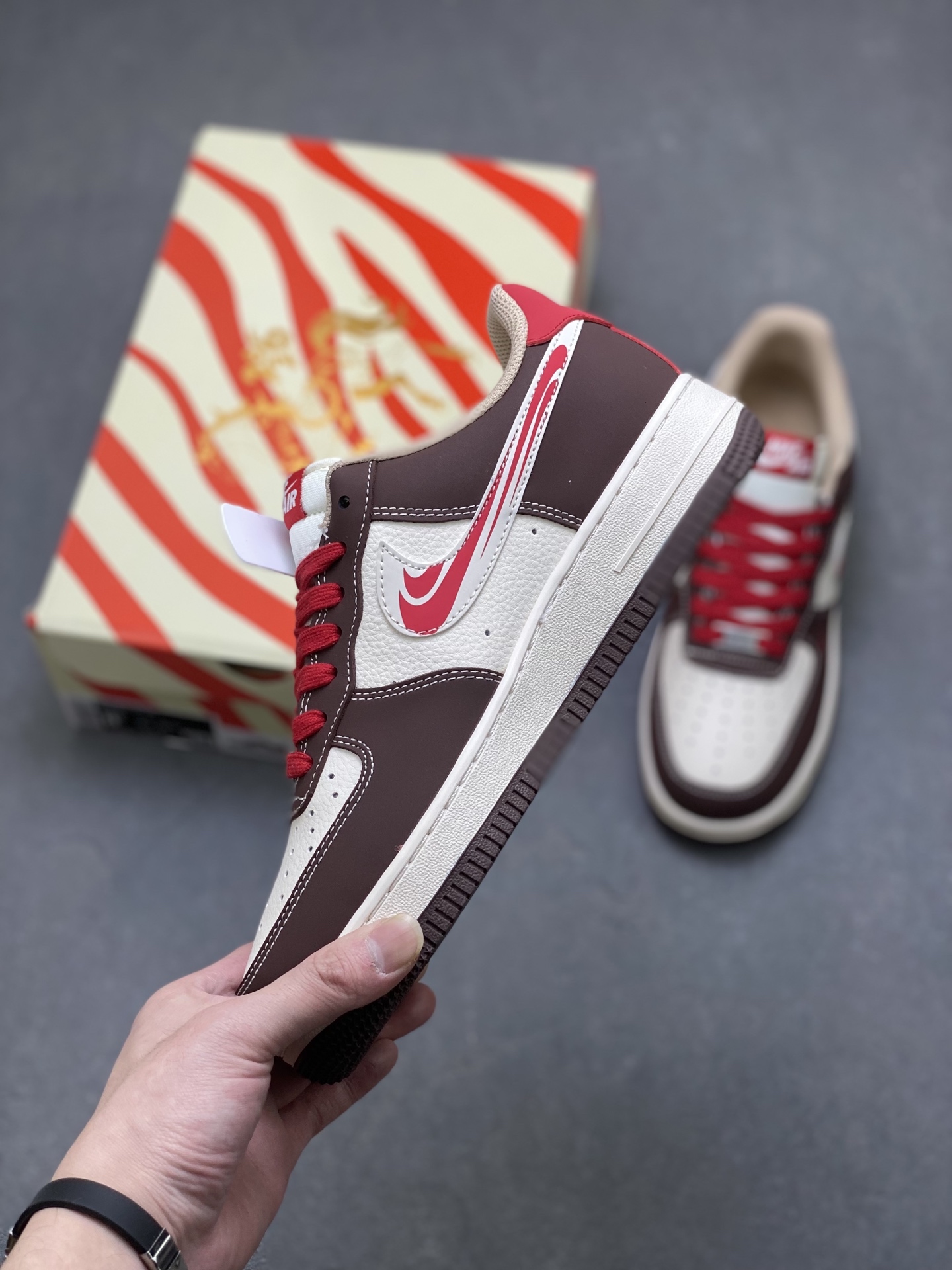 Nike Air Force 1 '07 Low White Black view