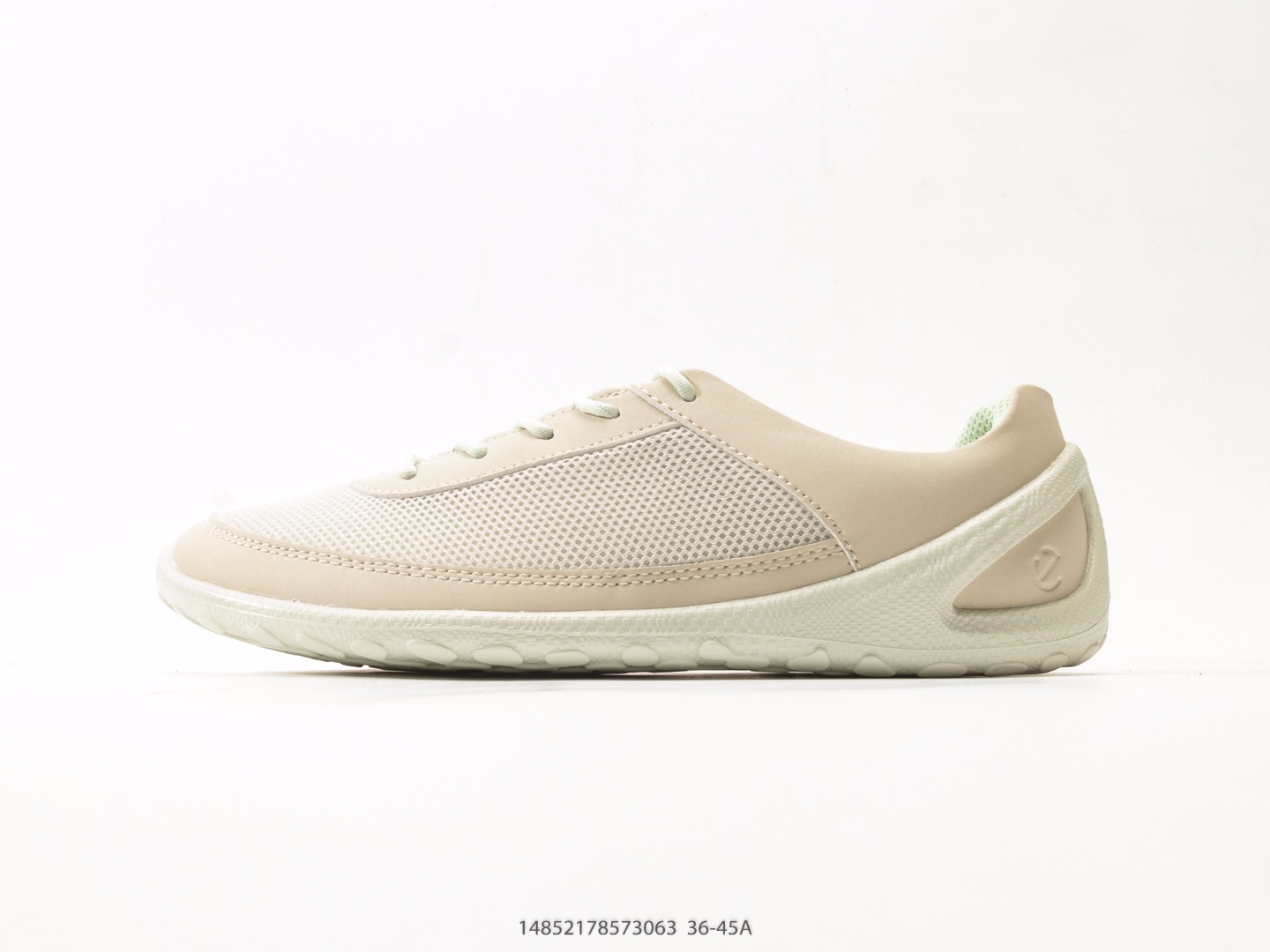 Ecco Chunky Platform Casual Sneaker