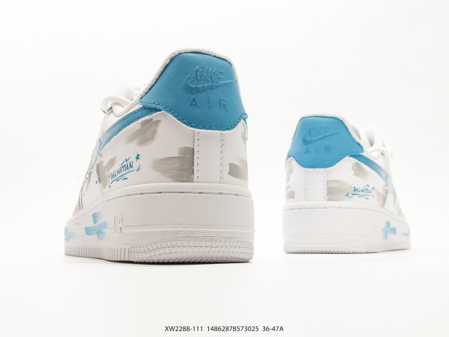 Nike Air Force 1 '07 Low Triple White view