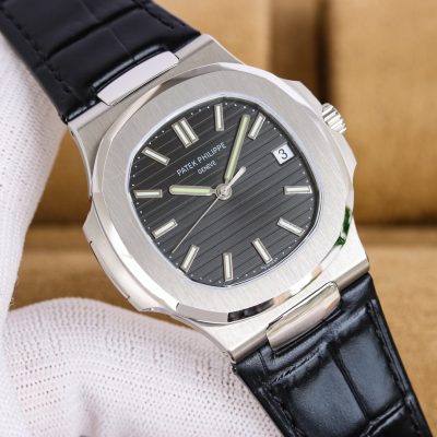 Patek Philippe Nautilus 5711 Blue Dial Watch (3K Taiwan Factory - Upgraded) view 5