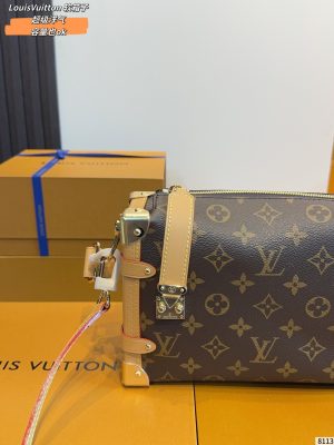 Louis Vuitton Trunk 25A Chain Box Bag view 2