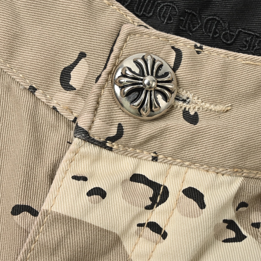 Chrome Hearts Camouflage Denim Shorts Set view