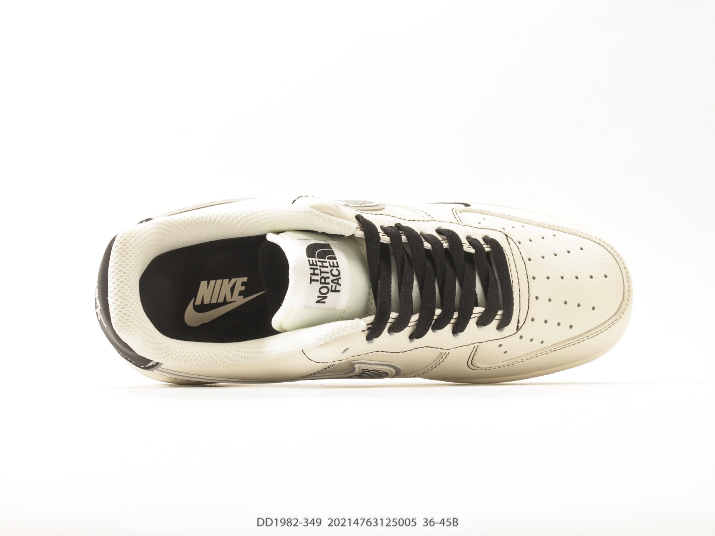 Nike Air Force 1 '07 Low The North Face Cream view