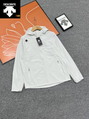 Descente Lightweight UPF Sun Protection Skin Jacket