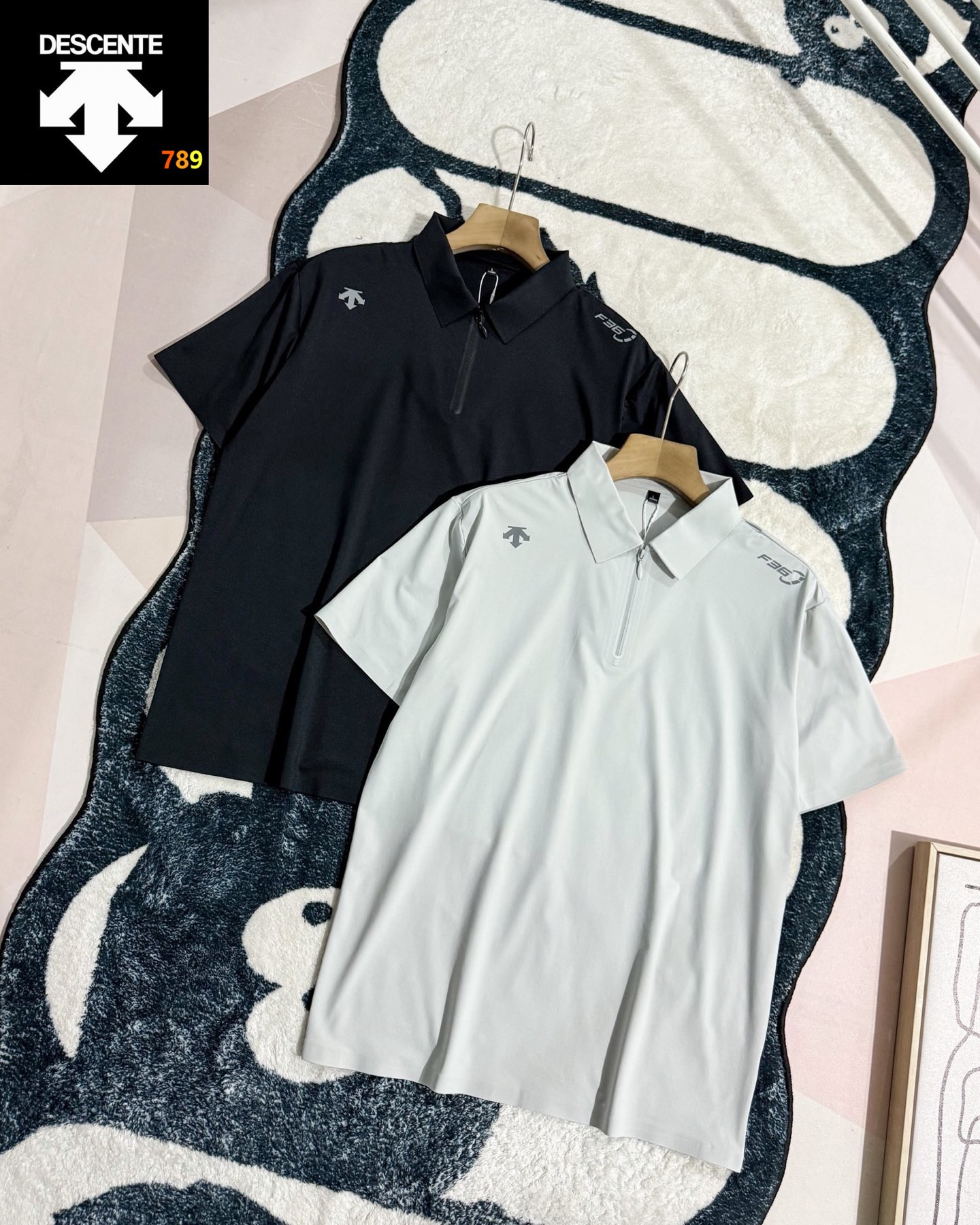 Descente Golf Series Half-Zip Ice-Silk Polo Shirt Black / Grey