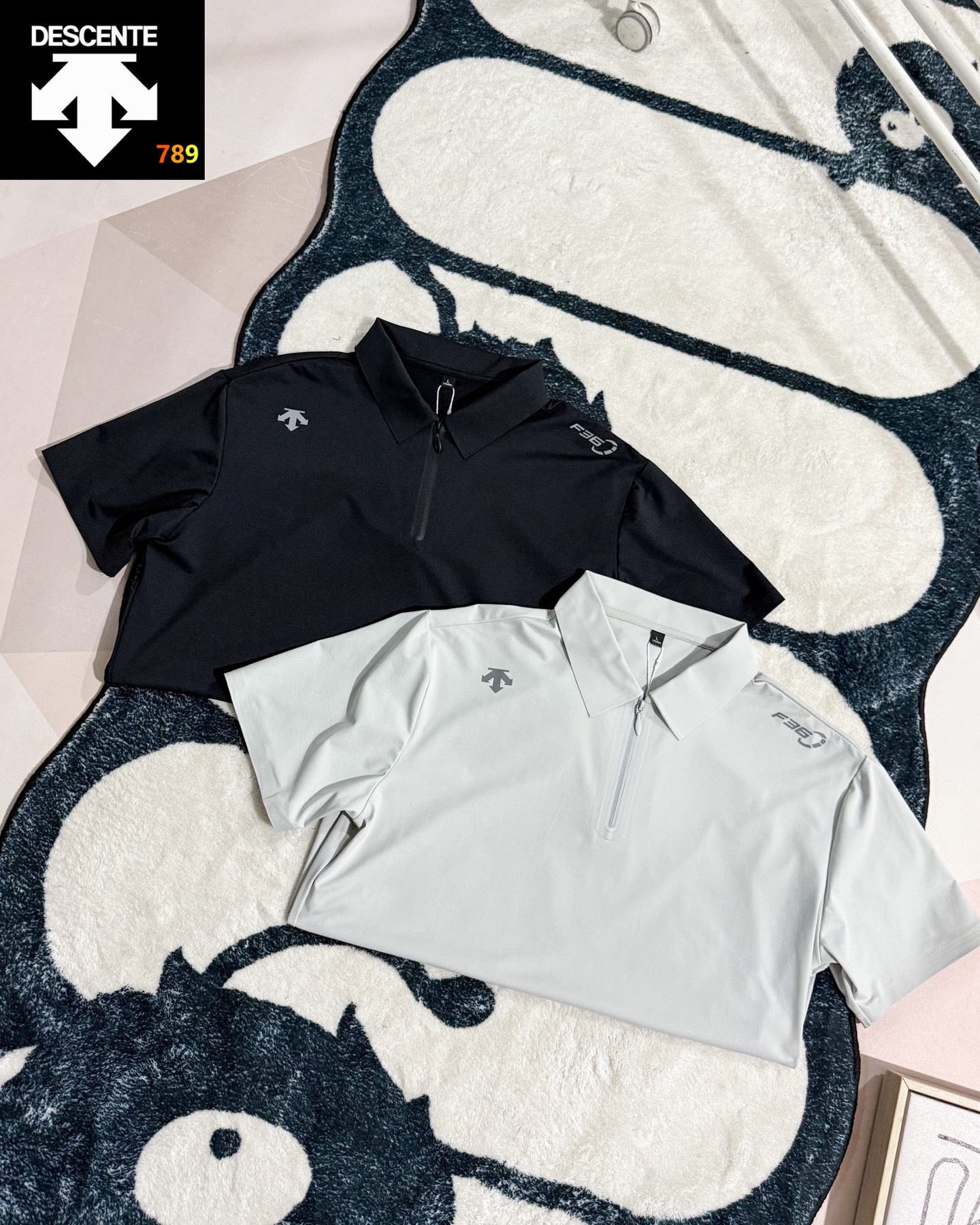 Descente Golf Series Half-Zip Ice-Silk Polo Shirt Black / Grey view