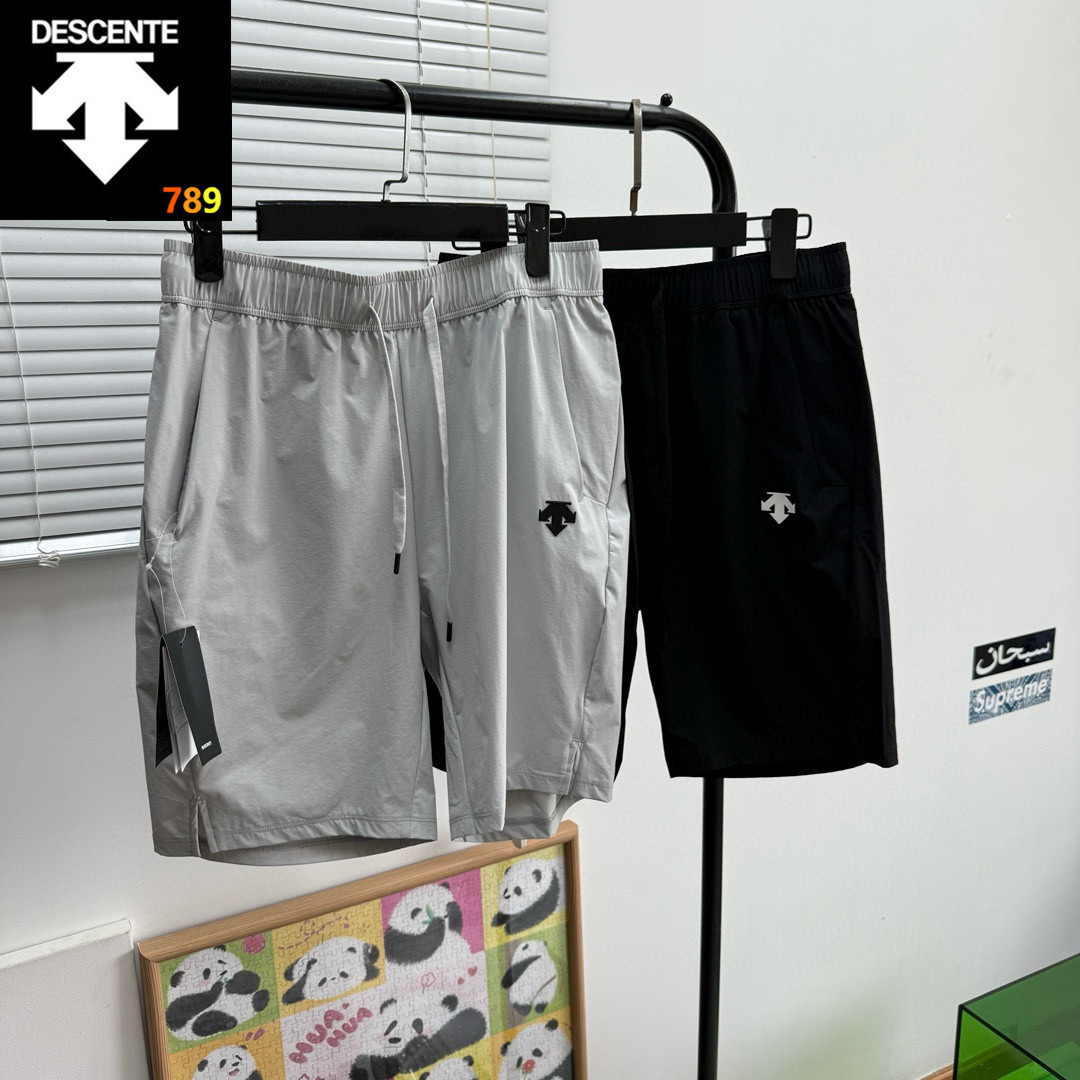 Descente Quick-Dry Athletic Shorts (2 Colors)