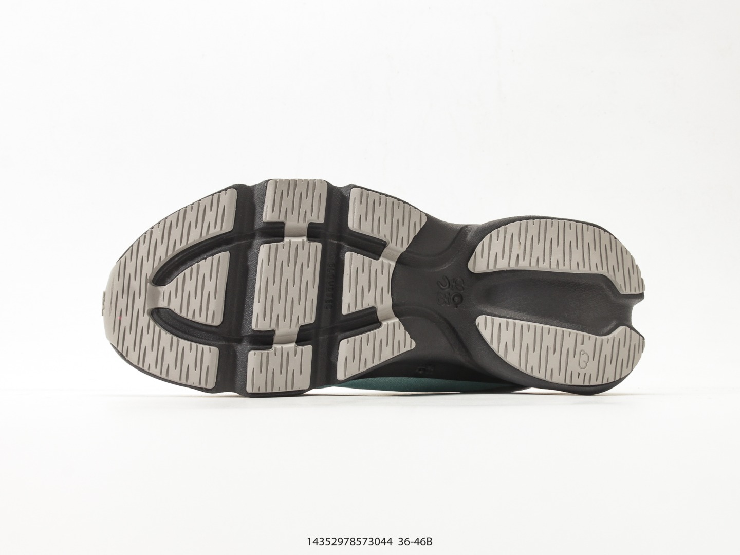 On Cloudtilt Tennis-Inspired Lifestyle Sneaker view