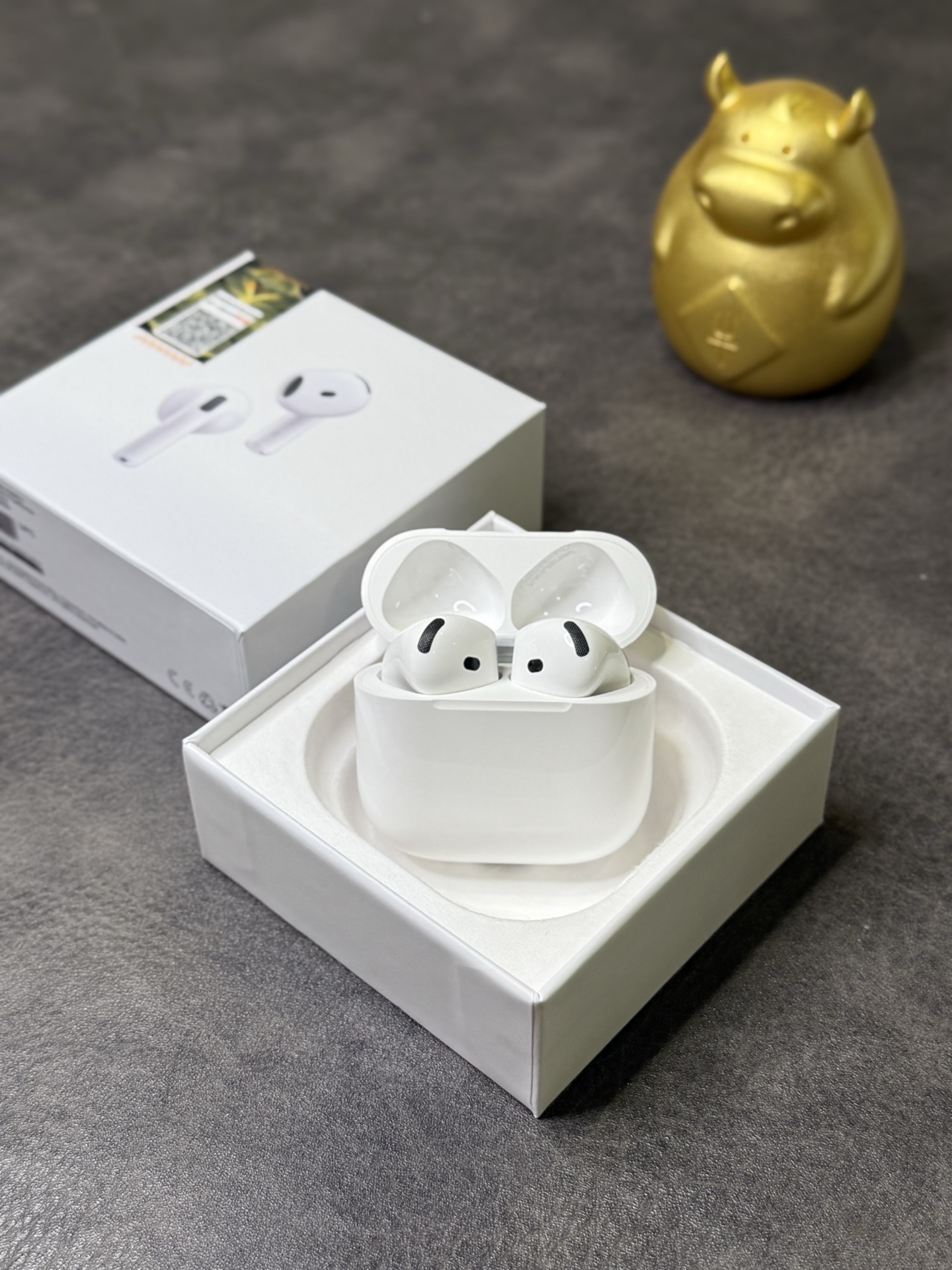 Apple AirPods 4 with ANC 1:1 Replica — Updated Chip Edition view