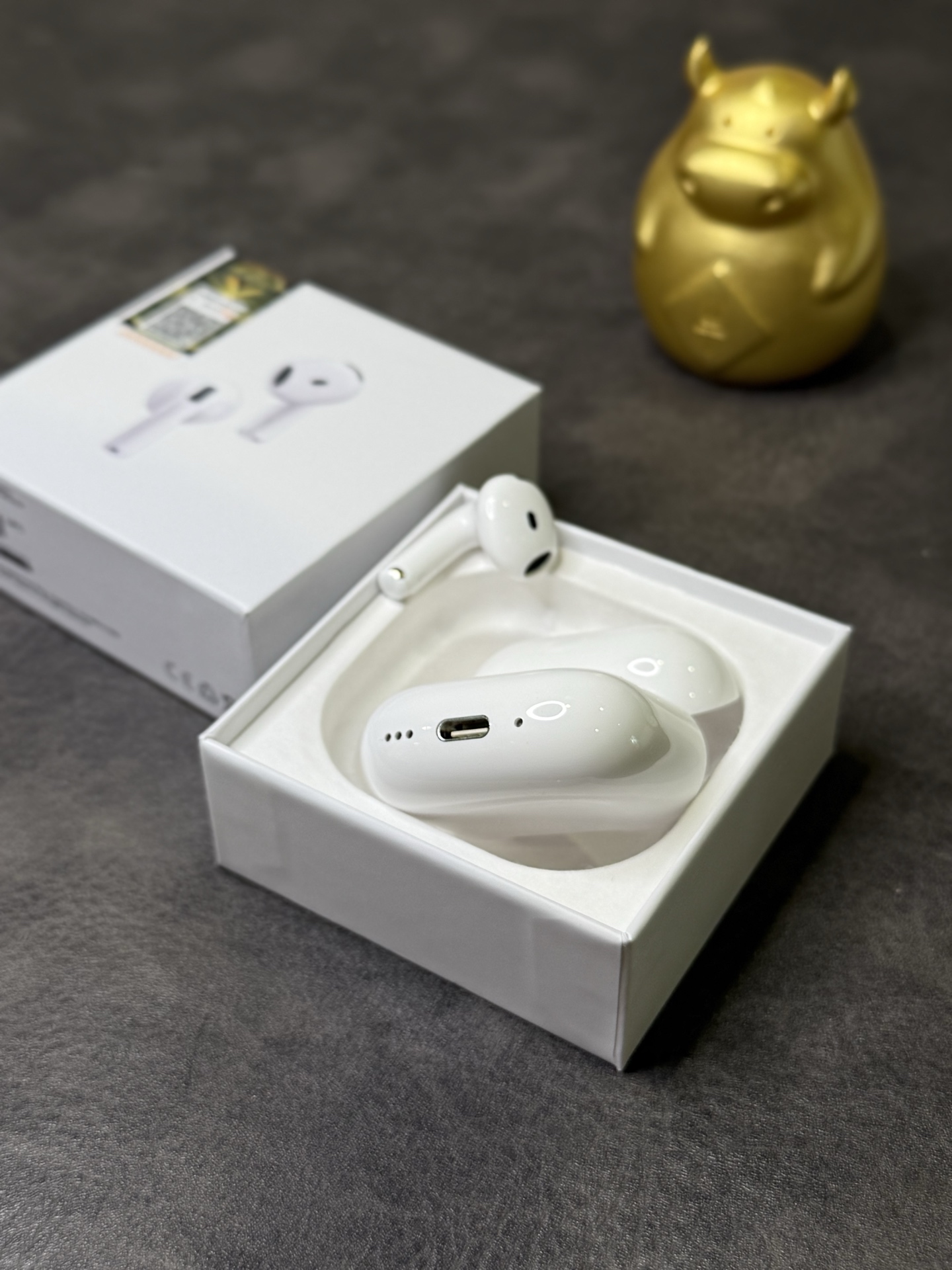 Apple AirPods 4 with ANC 1:1 Replica — Updated Chip Edition view