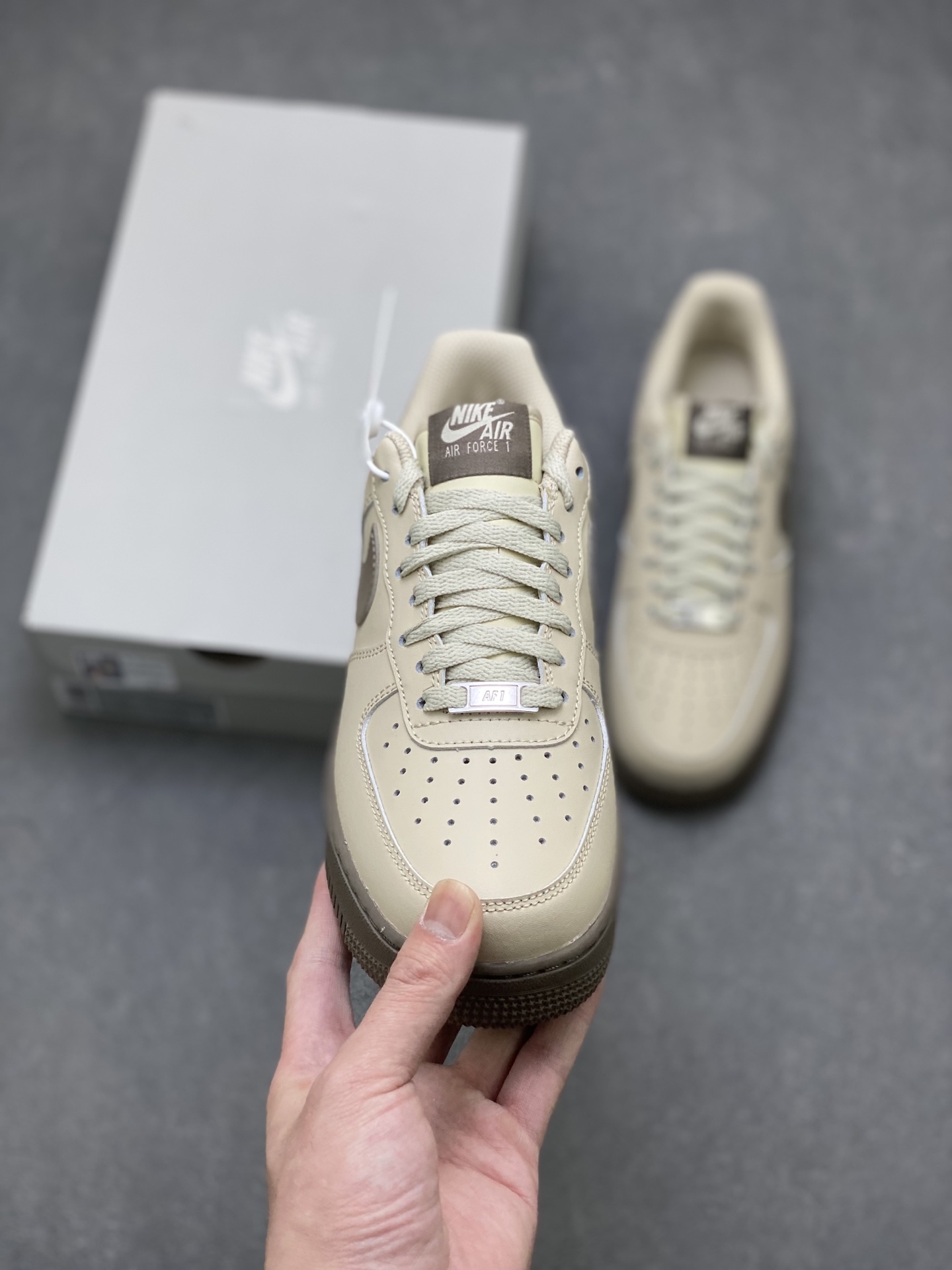 Nike Air Force 1 07 Low Linen Tan view