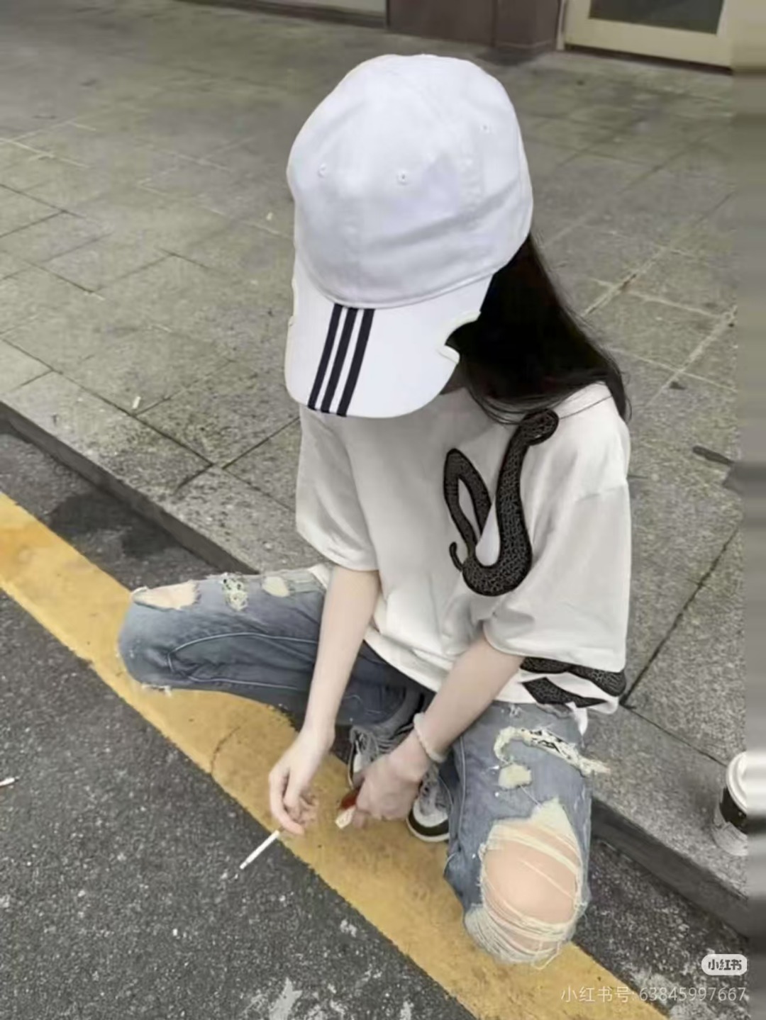 Balenciaga Logo Baseball Cap White/Black view