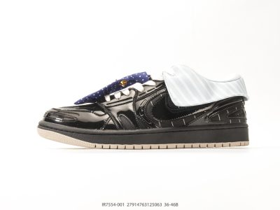 Nike Dunk Low Black White