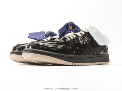 Nike Dunk Low Black White view 5