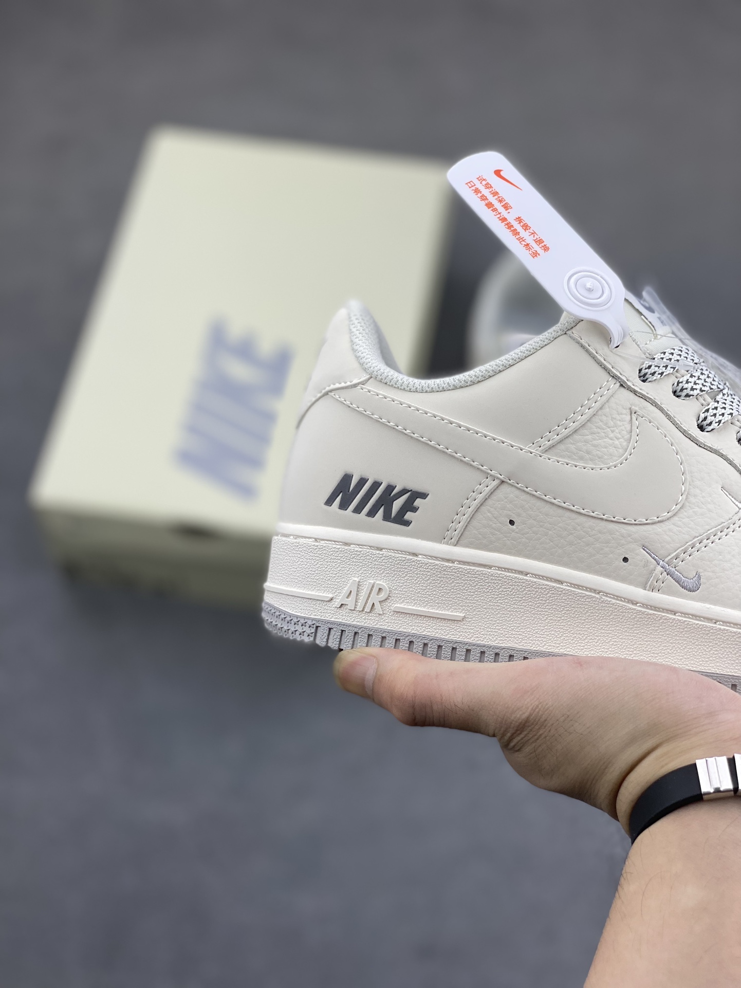 Nike Air Force 1 Low 07 Silver Grey 3M Reflective view