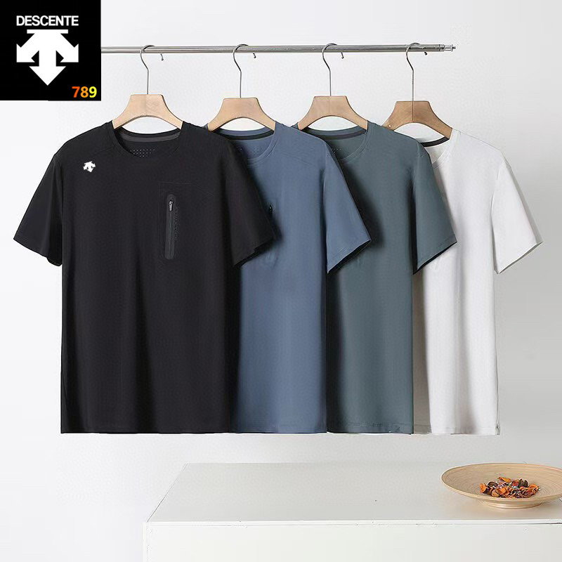 Descente 3D Rubber Logo Quick-Dry Crew-Neck T-Shirt