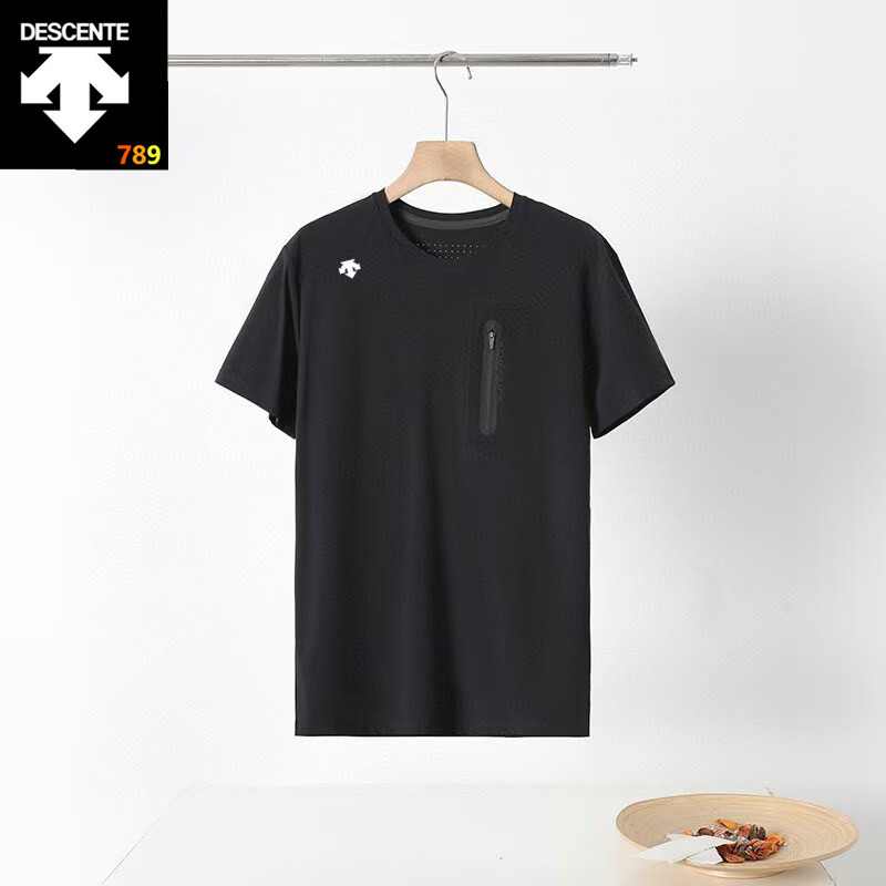 Descente 3D Rubber Logo Quick-Dry Crew-Neck T-Shirt view