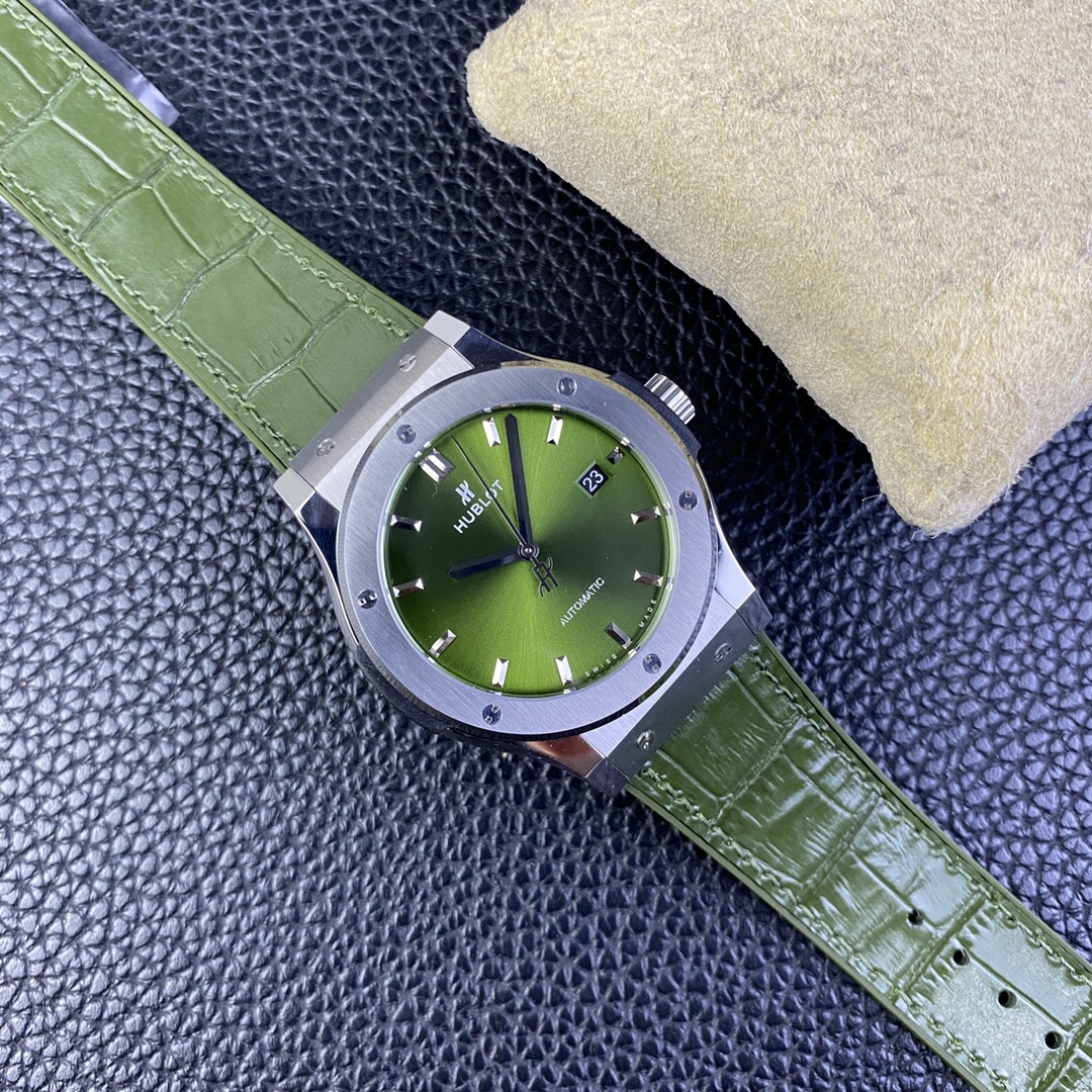JJ+ Watch - Rubber and Leather Strap Options view