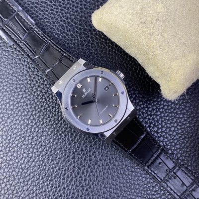 JJ+ Watch - Rubber and Leather Strap Options view 5