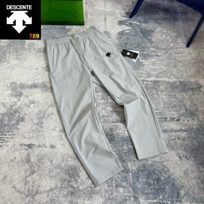Descente Quick-Dry Jogger Track Pants (4 Colors) view 5