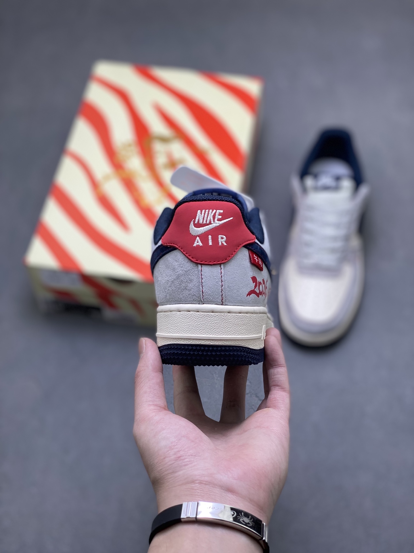 Nike Air Force 1 '07 Low Purple White view