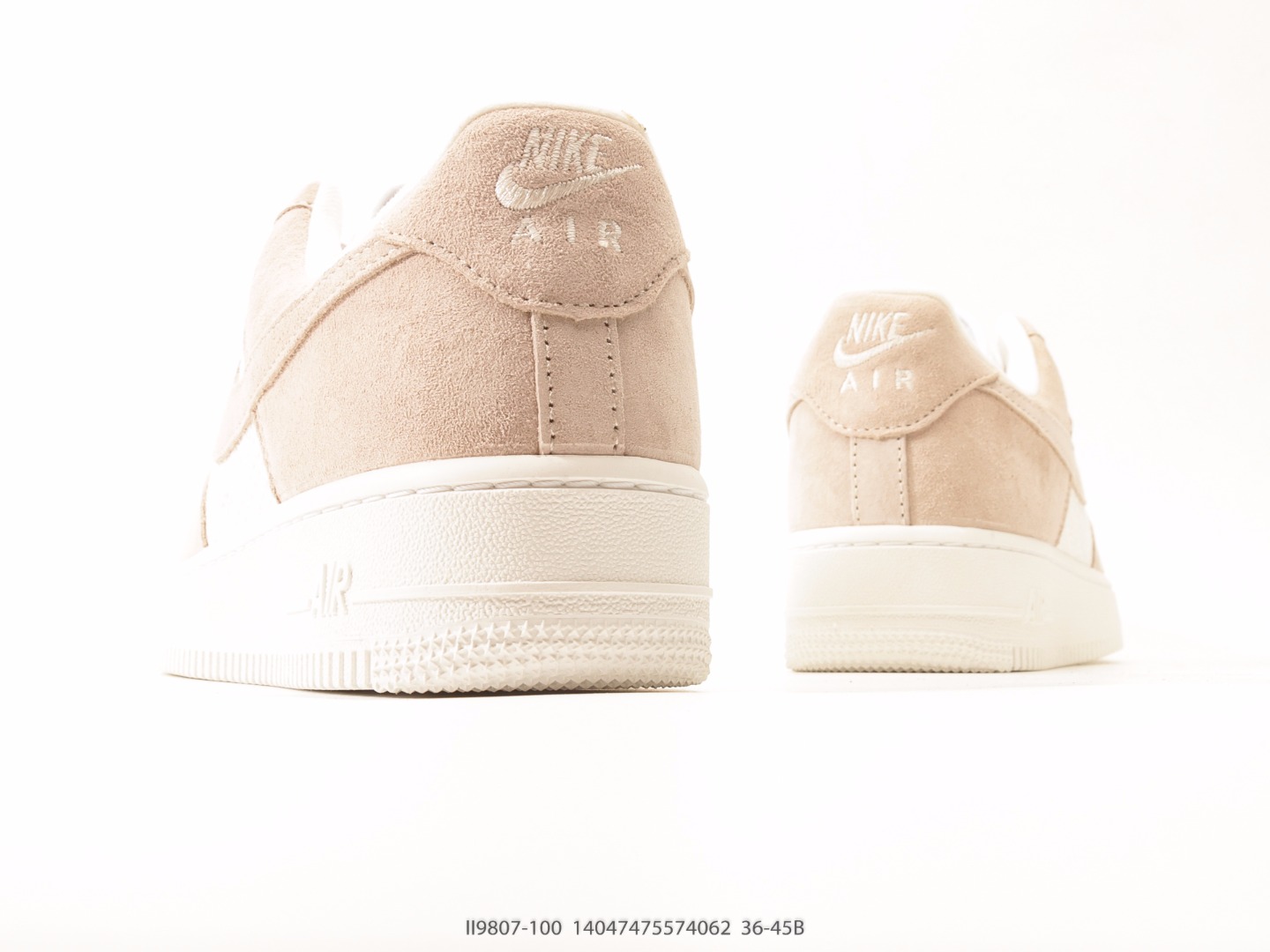Nike Air Force 1 '07 Low Triple White view