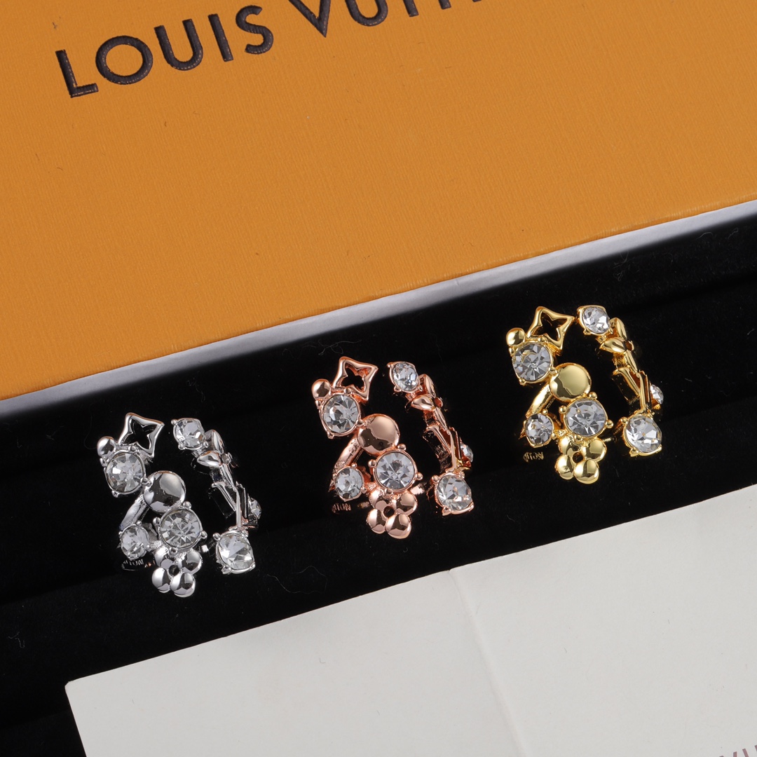 Louis Vuitton LV Logo Ring