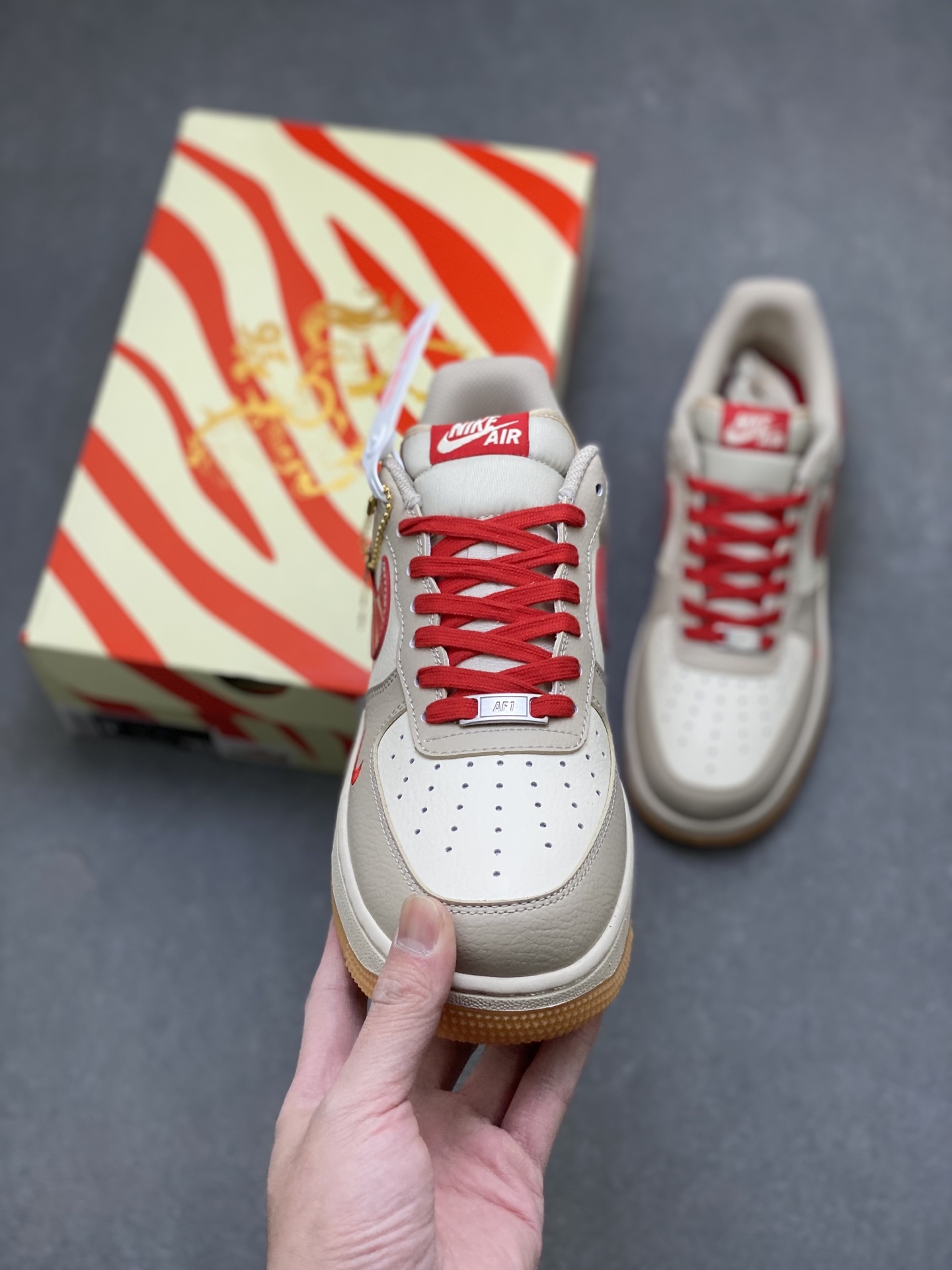 Nike Air Force 1 '07 Low White Red view
