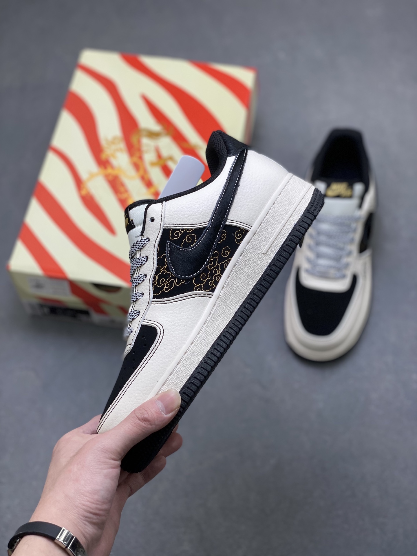 Nike Air Force 1 Low Black White view