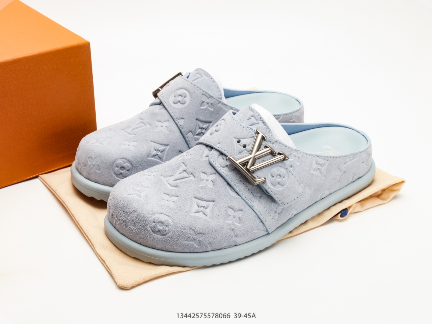 Louis Vuitton Summer Classic Slide view