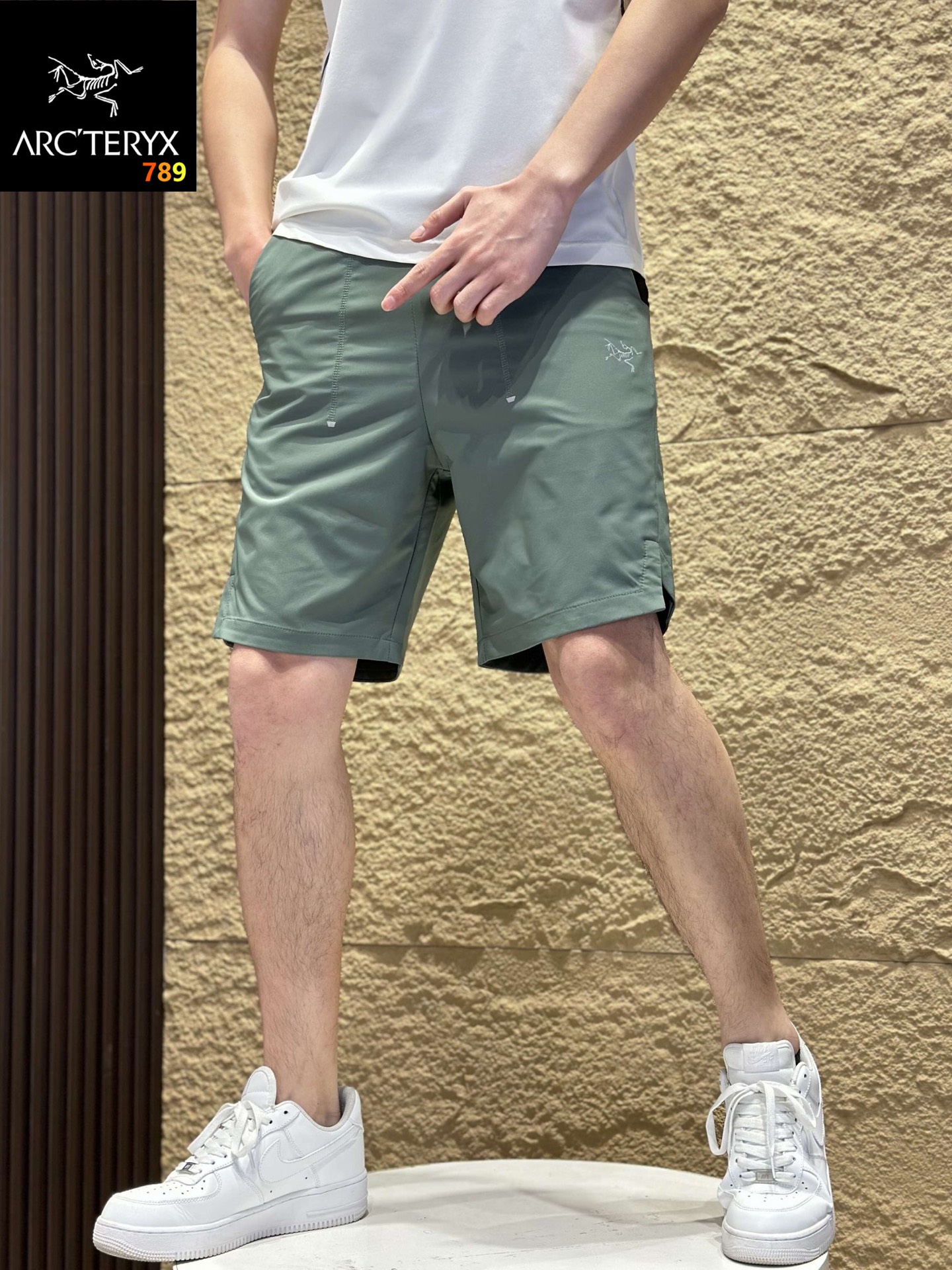 Arc'teryx Men's Lightweight Running Shorts view