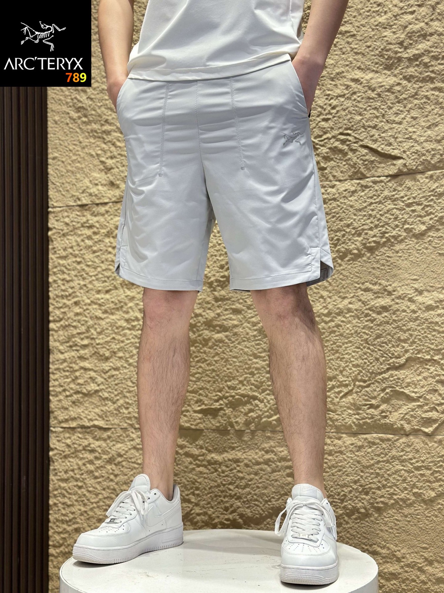 Arc'teryx Men's Lightweight Running Shorts view
