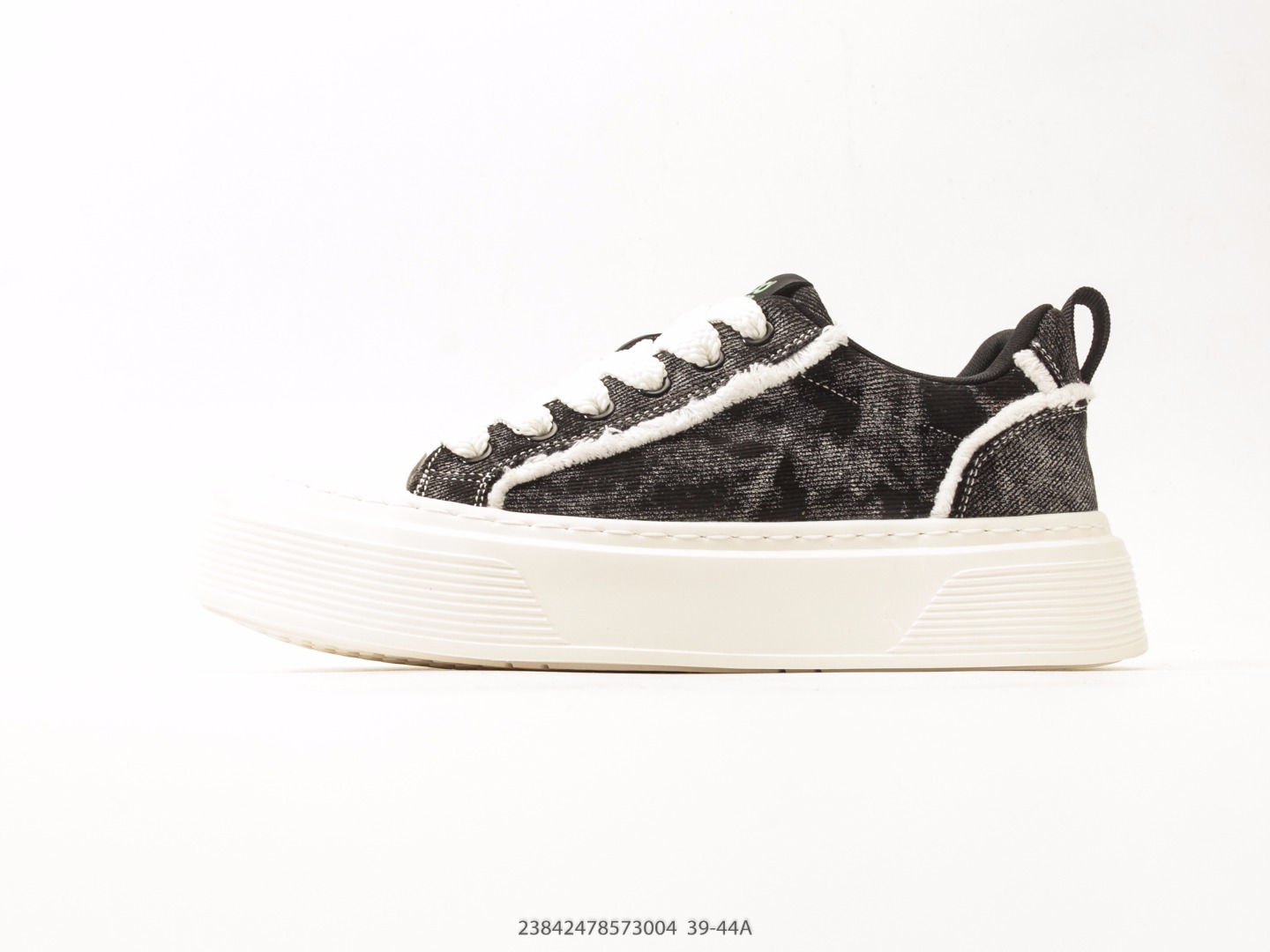 ECCO Baroque Classic Hiking Sneaker Black