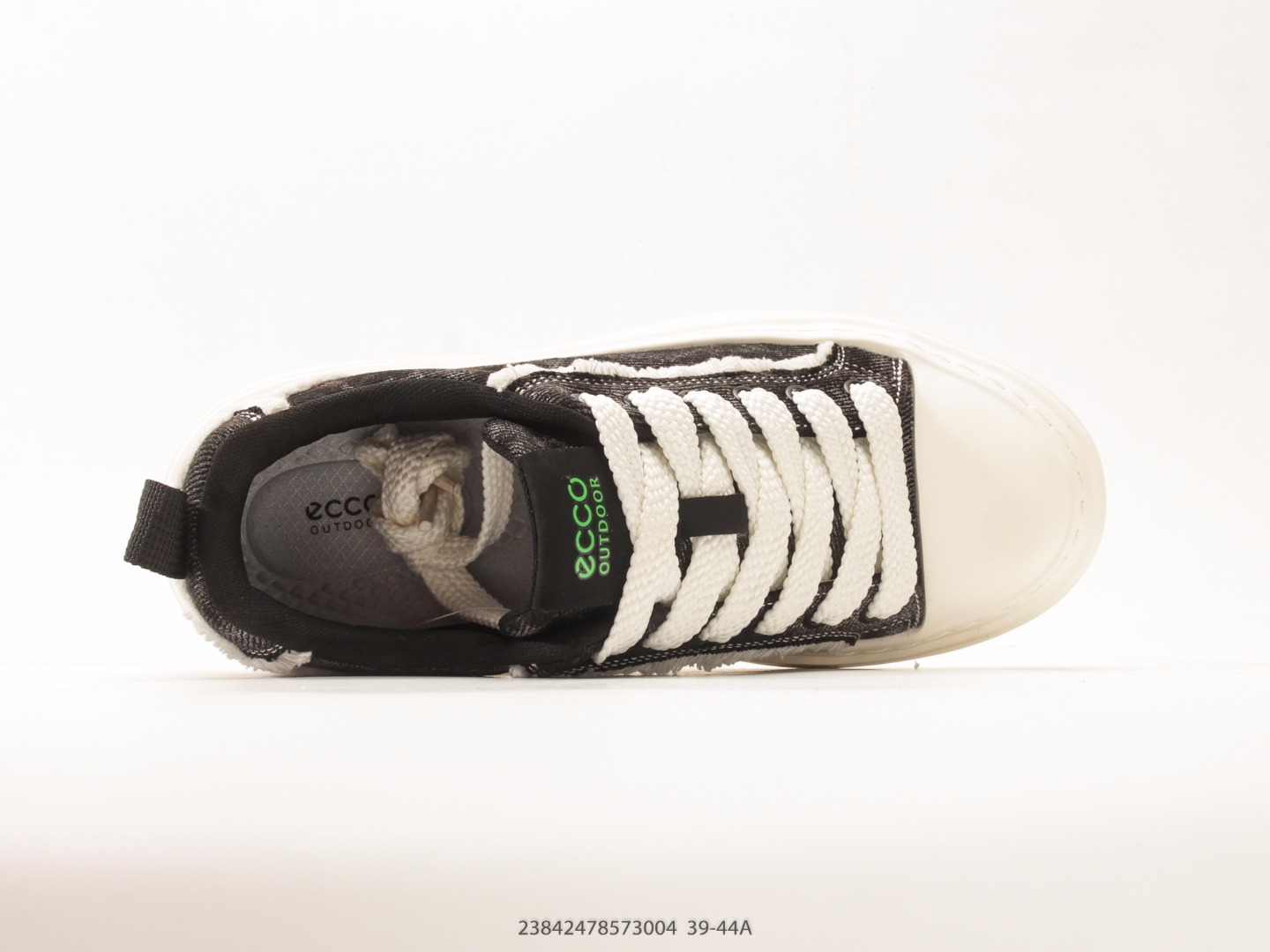 ECCO Baroque Classic Hiking Sneaker Black view