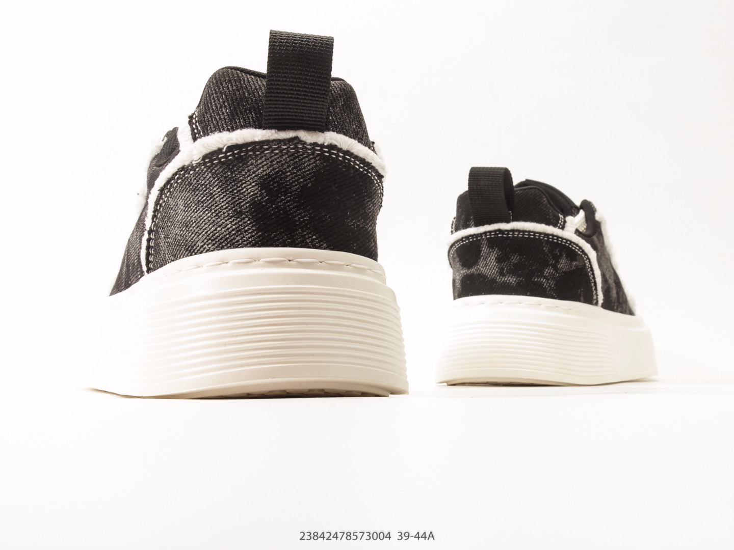 ECCO Baroque Classic Hiking Sneaker Black view