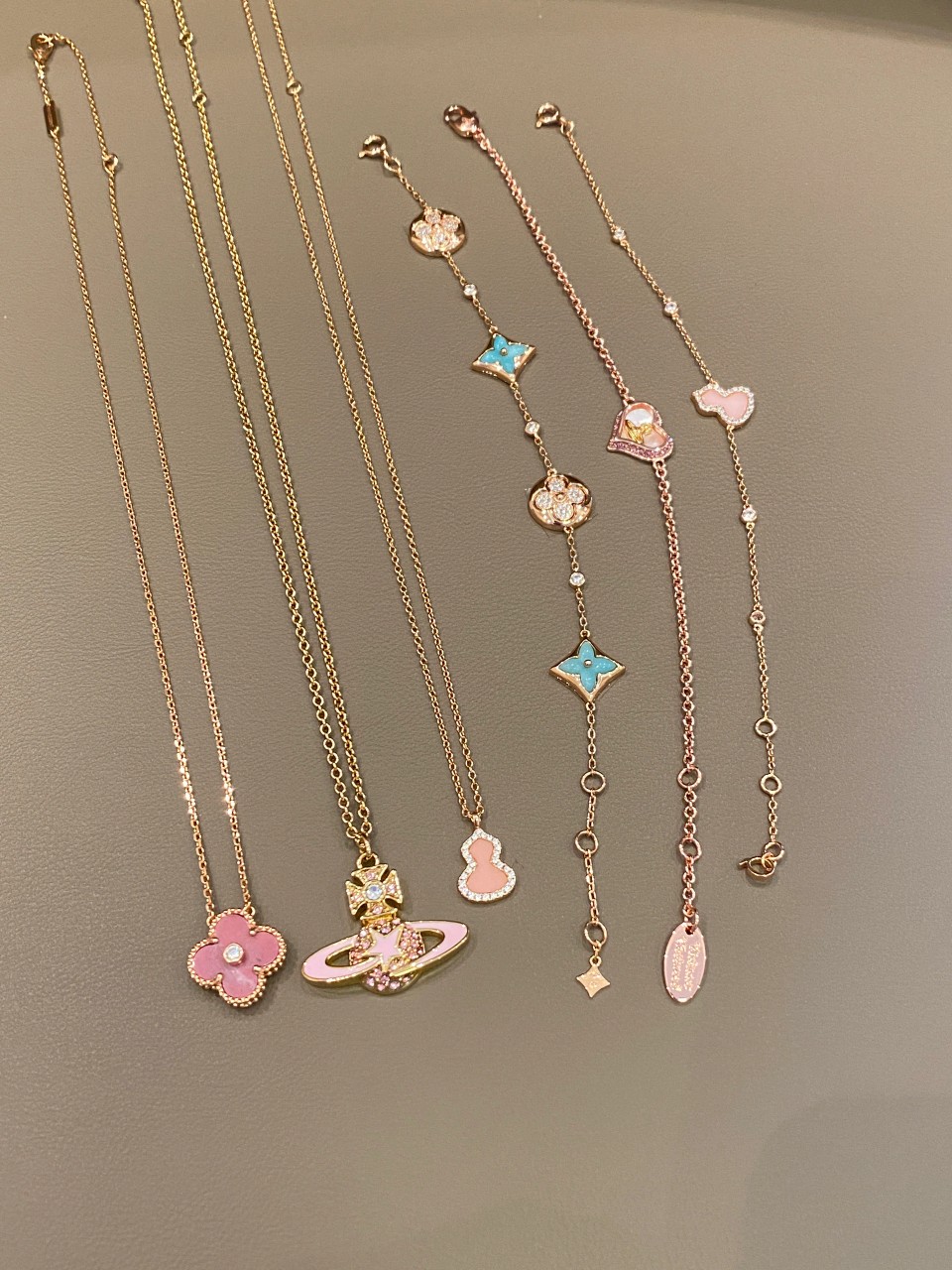 VCA Gourd Lucky Charm Necklace Multi-Brand Set