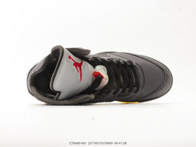 Air Jordan 5 Retro High Black CT8480-001 view 3