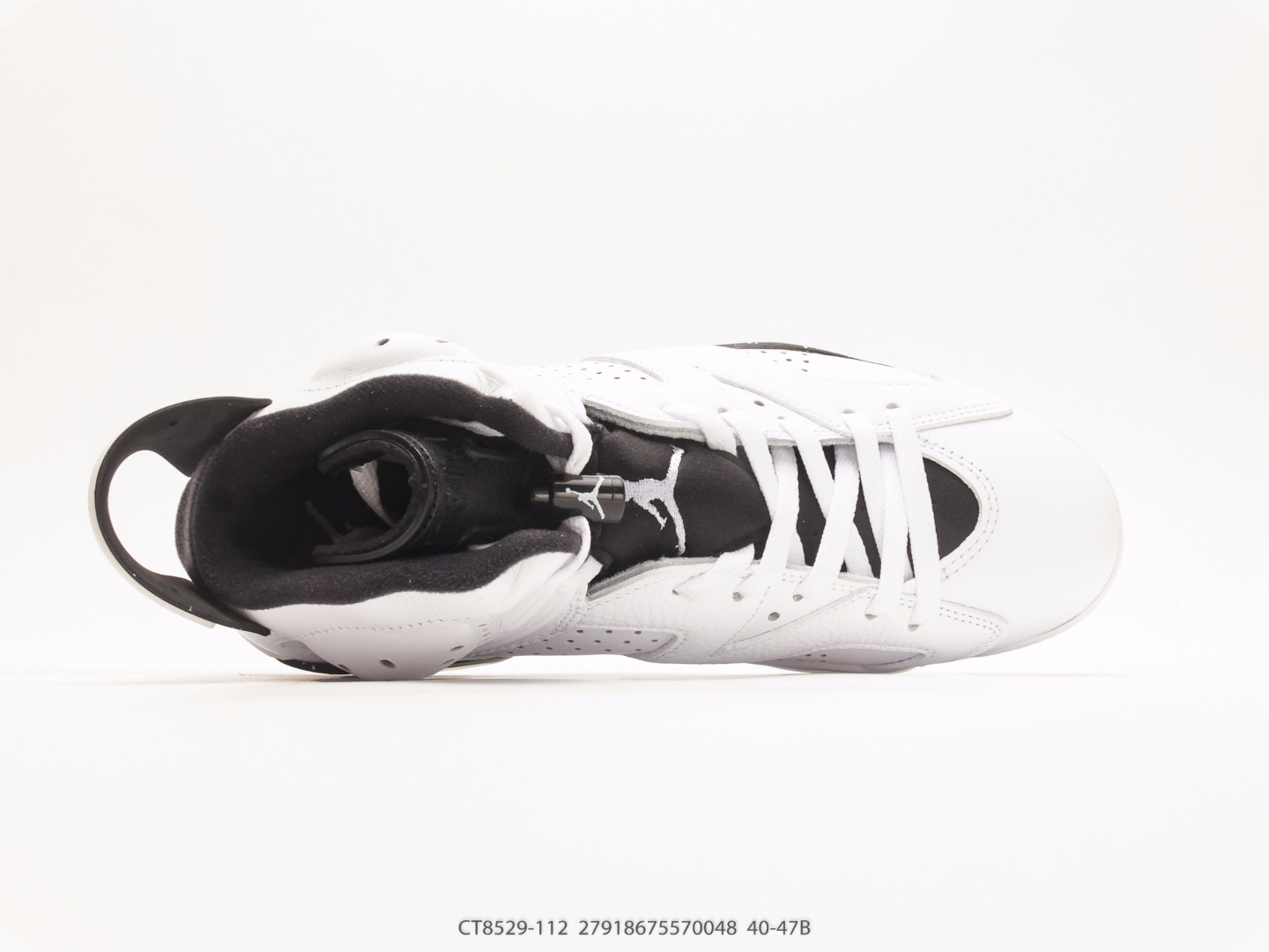 Air Jordan 6 OG Oreo 2025 Retro view