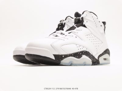 Air Jordan 6 OG Oreo 2025 Retro view 5
